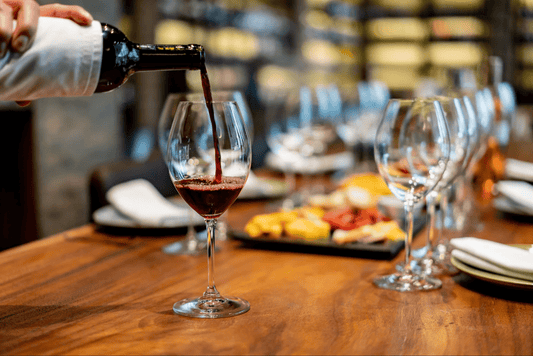 How Many Glasses of Wine in a Bottle? A Smarter Way to Serve Wine Anytime