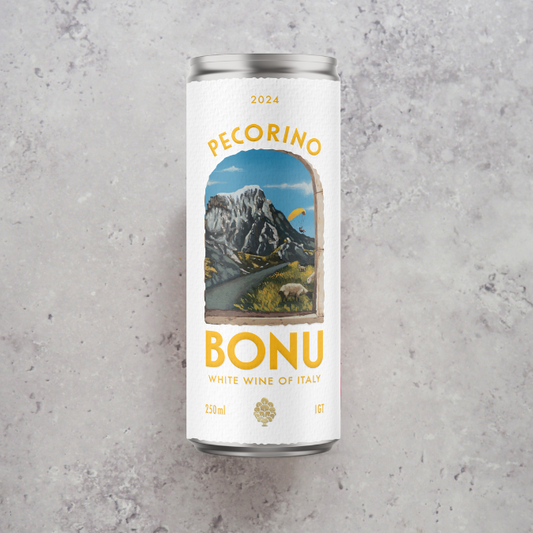 BONU Pecorino 25cl from Abruzzo, Italy – bright and zesty with pineapple, melon, lemon and floral notes.