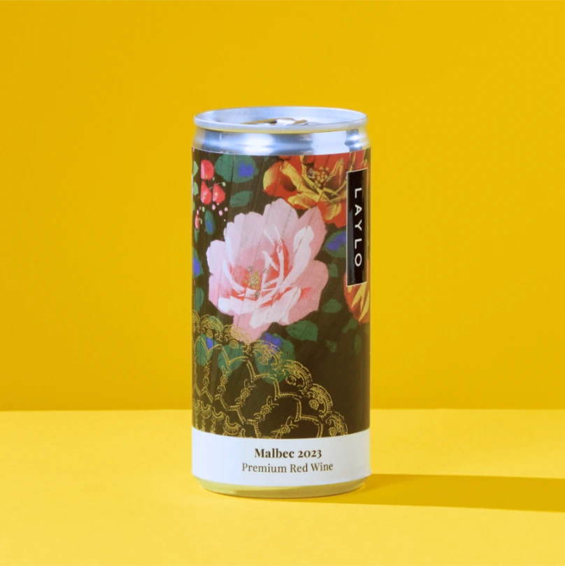 Laylo Malbec 2023 canned wine – Spanish red wine in floral design can