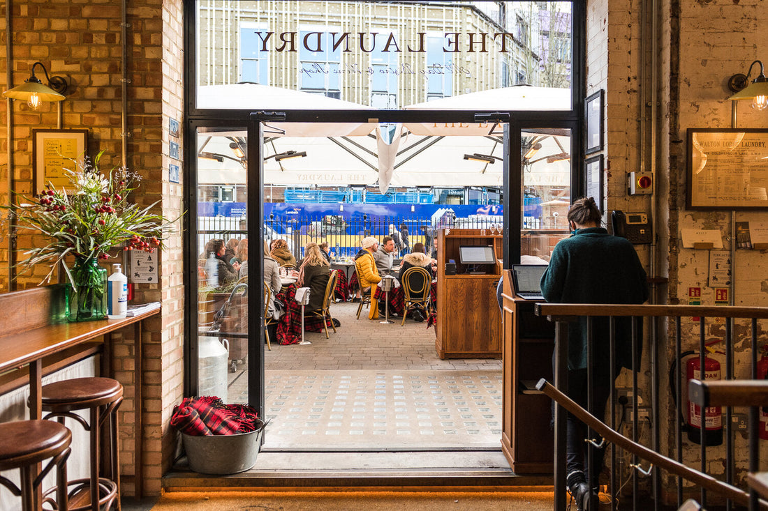 BYOB London: Best Spots and Wine Tips for Your Next Night Out 🍷 | Vinito