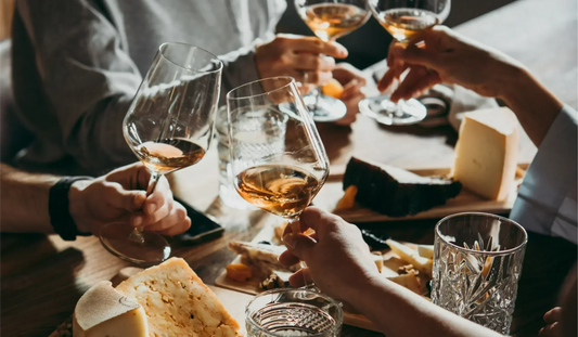 How to Host a Wine Tasting Party at Home: Easy Tips for a Fun Night In